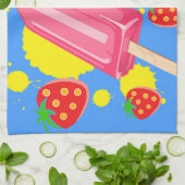 おもしろいピンクポップシクルとイチゴイラストレーション キッチンタオル (折り畳み)