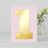 おもしろいピンク1st女の子のモダン金ゴールド圧縮誕生日 箔招待状 (立ち正面)