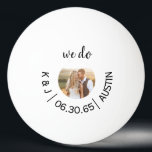 おもしろいピンポン写真我々は結婚式を行う日付を保存 卓球ボール<br><div class="desc">ピンポンボール日付を保存。フォト.おもしろい珍しい。私たちは行う。</div>