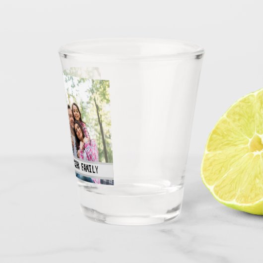 おもしろいファミリーフォトモノグラム ショットグラス (右)