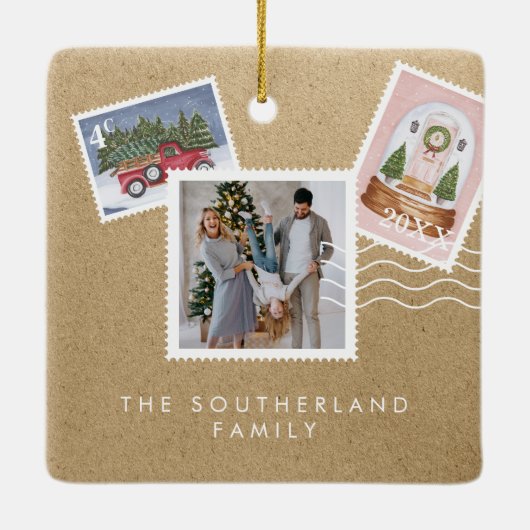 おもしろいフェスティバルクリスマスファミリー写真切手 セラミックオーナメント (裏面)