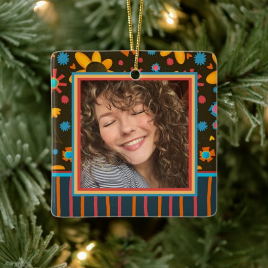 おもしろいフローラカスタムデイジー写真名日付 セラミックオーナメント (ツリー)