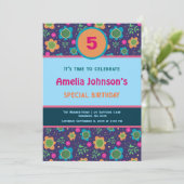 おもしろいフローラパーソナライズされた時代誕生日招待状 招待状 (スタンド正面)