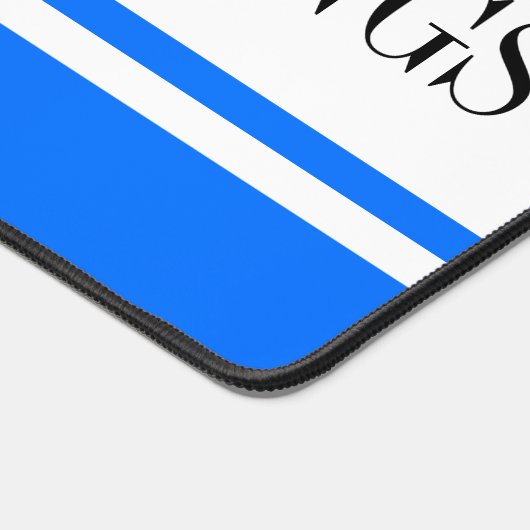 おもしろいブライトブルーホワイトシーズンの挨拶ストライプ デスクマット (コーナー)