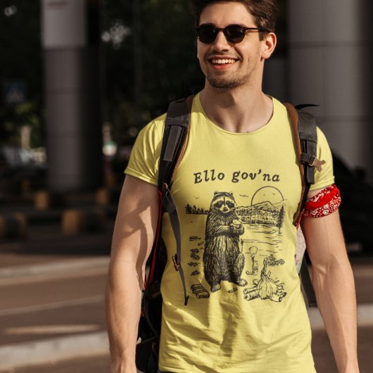 おもしろいブリティッ食べ物ク・ラクーンのガベージ・キャンプファイア Tシャツ