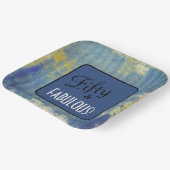 おもしろいブルーデニムパターンFifty & FABULOUS!バースデー ペーパープレート (傾斜あり)