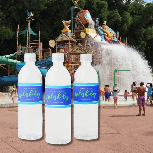 おもしろいブルーネオングリーンサマースプラッシュデイに浸す ペットボトルラベル