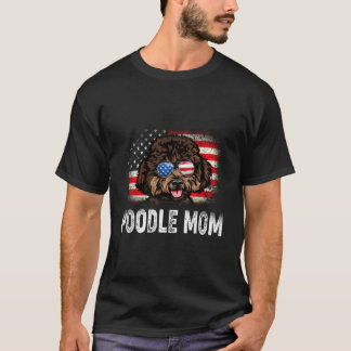 おもしろいプードルマママアメリカ国旗の母の日 Tシャツ