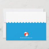 おもしろいプールパーティー誕生日招待状ブロンドボーイ 招待状 (裏面)