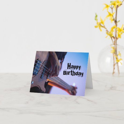 おもしろいベースのバスギタープレーヤーミュージシャン誕生日 カード (黄色い花)