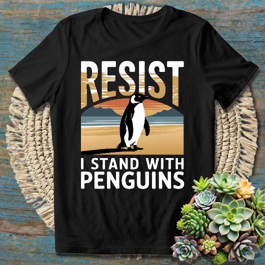 おもしろいペンギンの抵抗アクティビズム Tシャツ
