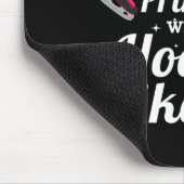 おもしろいホッケーデザイン女子アイスホッケープレイ マウスパッド (コーナー)