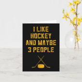 おもしろいホッケー好男性へき私はホッケーと多分3が好き カード (黄色い花)