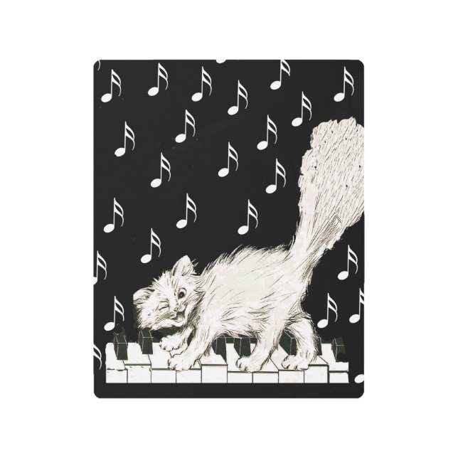 おもしろいホワイトキャットウィンキングonピアノ鍵ミュージックノート メタルプリント (正面)