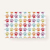 おもしろいホワイトレインボーカラーポープリントドッグ歩く バッジ (裏面)