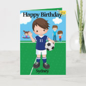 おもしろいボーイズサッカー君は迷路のハッピーバースデー カード (正面)