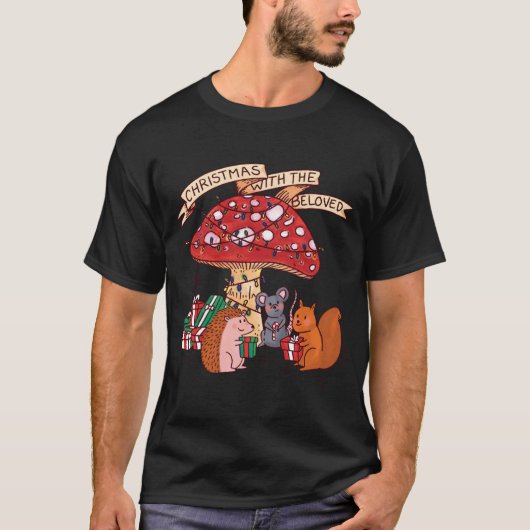 おもしろいマッシュルームリスとMのクリスマス Tシャツ (正面)
