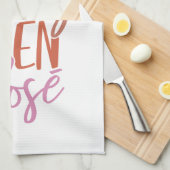 おもしろいマムライフワインラバーガールボスピンク引用文  キッチンタオル (四つ折り)