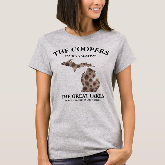 おもしろいミシガン湖素晴らし州州の尖頭岩 Tシャツ (正面)