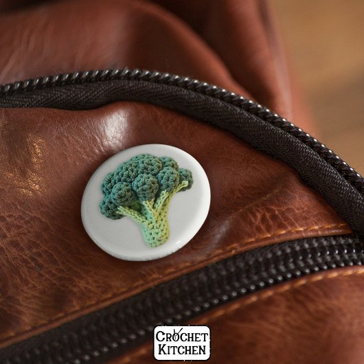 おもしろいムードブーストグリーンミニマリストクロチェットブロッコリー 缶バッジ