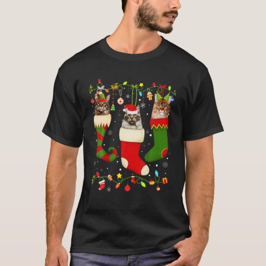 おもしろいメインクーンストッキングクリスマスライトソックスクリスマス Tシャツ (正面)