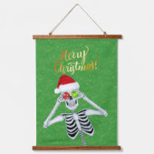 おもしろいメリークリスマススケルトングリーン金ゴールドサンタハット 吊り下げ型タペストリー (正面)