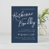 おもしろいモダンの手書きカップルがネイビ結婚ーの名前 招待状 (スタンド正面)