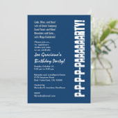 おもしろいモダン誕生日ネイビーブルーホワイトレッドテンプレート 招待状 (スタンド正面)