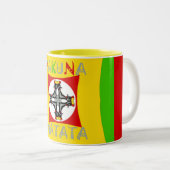 おもしろいラスタカラーレッドゴールデングリーン ツートーンマグカップ (正面右)