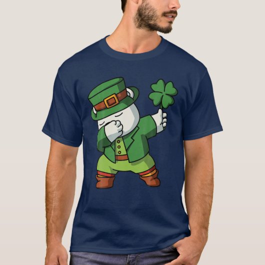 おもしろいルークスゼロ与えSt patricks dayの衣装 Tシャツ (正面)