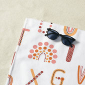 おもしろいレインボーアルファベットパターン ビーチタオル (インサイチュ)