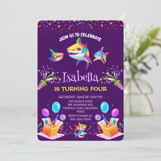 おもしろいレインボーシャークバルーン誕生日パーティーファミリー 招待状 (スタンド正面)