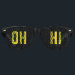 おもしろいレトロパーティーOH HI レトロサングラス<br><div class="desc">春休みか80年代の背水パーティーか？ここに完璧なサングラスがイベント!おもしろいレトロデザインことわざOH HI明るい黄色のはっきりしたタイポグラフィ。ナイスアイスブレーカー：)</div>