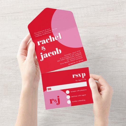 おもしろいレトロレッド&ピンクバレンタインデー結婚ズ オールインワン招待状 (貼ってはがせる)