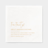 おもしろい事実新郎パーソナライズされたの結婚トリビア 箔ナプキン (正面)