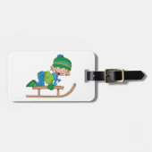 おもしろい冬そり少年かわいい雪の冒険 ラゲッジタグ (正面横)
