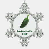 おもしろい及びぴりっとするハラペーニョのコショウ スノーフレークピューターオーナメント (正面)