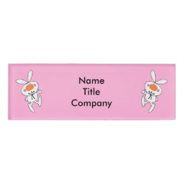 おもしろい口笛の白いバンニーをホットピンクに 名札