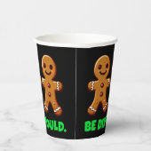 おもしろい型違うジンジャーブレッドマンを壊す 紙コップ (右)