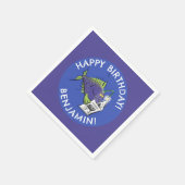 おもしろい天使の魚の漫画のパーソナライズされた誕生日 スタンダードカクテルナプキン (角)