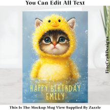 おもしろい子猫が黄色いあひるの着ぐるみを着て DL4R という名前らしい