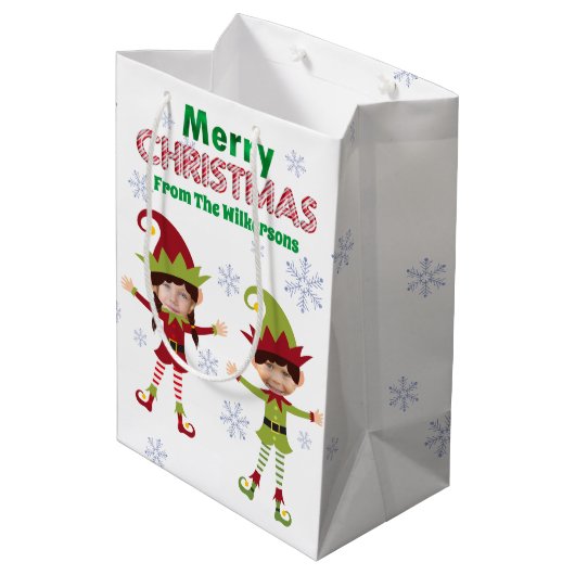 おもしろい小妖精や小人カスタムの子供の写真メリークリスマス ミディアムペーパーバッグ (裏面アングル)