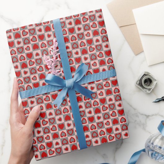 おもしろい市松模様にハート赤灰色 ラッピングペーパー