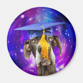 おもしろい帽子付き卒業犬 マグネット (正面)