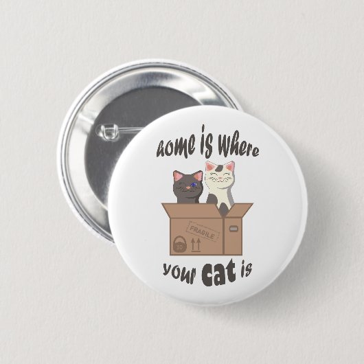 おもしろい引用文ホームは猫がいる場所 缶バッジ (正面&裏面)