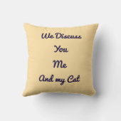 おもしろい引用文モダン猫好きギフトベージュテンプレート クッション (裏面)