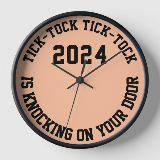 おもしろい引用文2024年新年のイブカウントダウンピーチファズ 壁時計 (正面)
