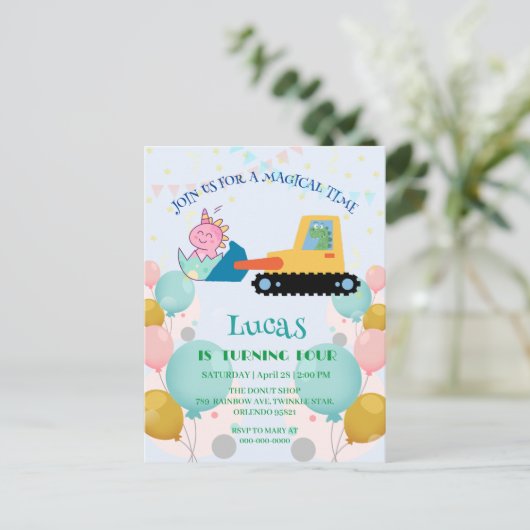 おもしろい恐竜トラクター誕生日パーティーDIY名前 ポストカード (スタンド正面)