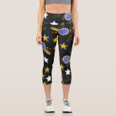 おもしろい手描き星模様ブラックシックモダンな カプリレギンス (正面)