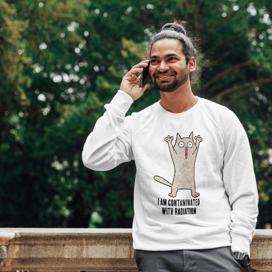 「おもしろい放射能で汚染された」猫ミーム Tシャツ